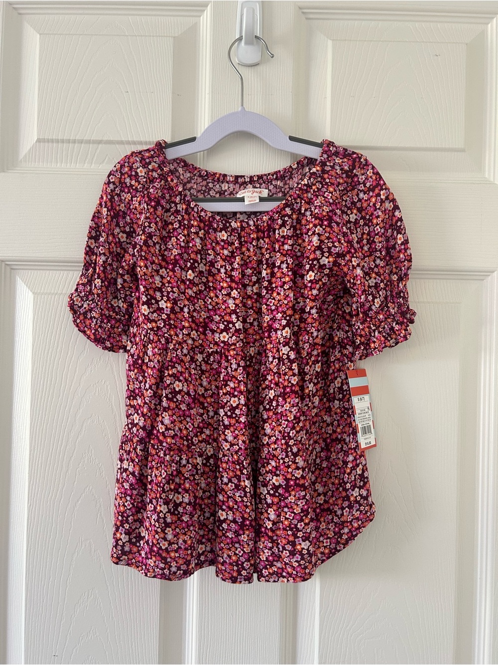 Cat & Jack Girl’s Floral Peasant Blouse - Size S (6/7)